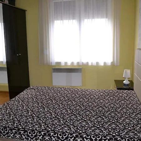 Apartment M